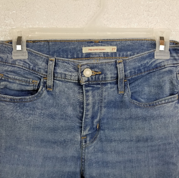 Levi's Super Skinny Distressed Jeans Light Wash 27 - Picture 3 of 7